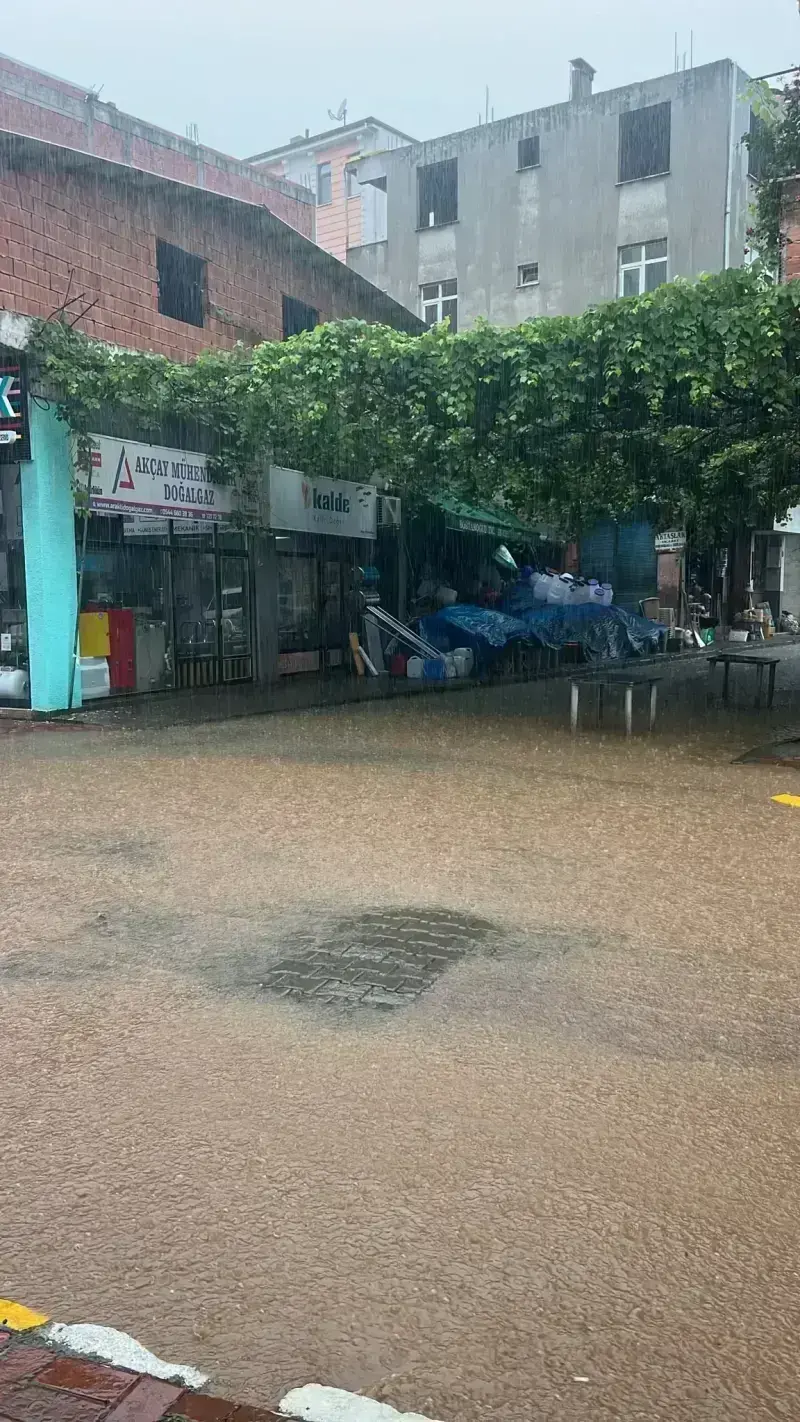 Araklı'da TİSKİ'nin Alt Yapı Çalışması İlk Sınavını Geçemedi