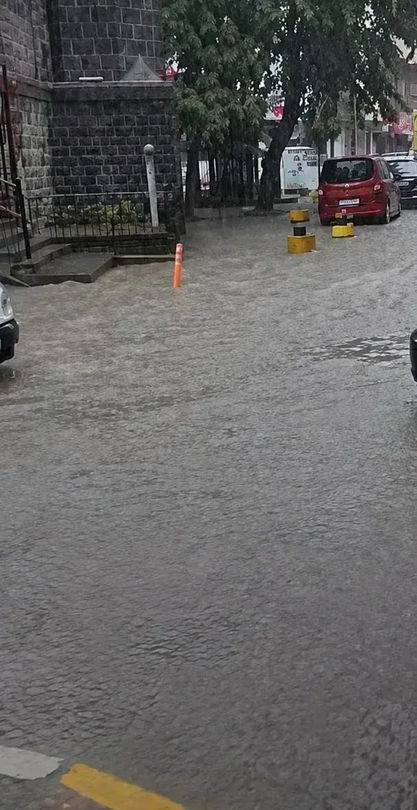 Araklı'da TİSKİ'nin Alt Yapı Çalışması İlk Sınavını Geçemedi