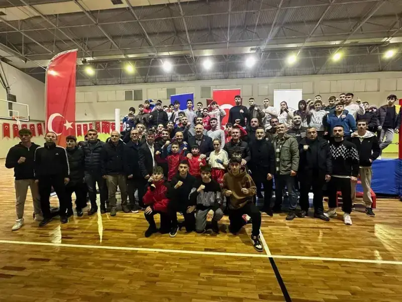 Türkiye Kickboks Sampiyonası Elemeleri Araklı'da düzenlendi - Resim 2