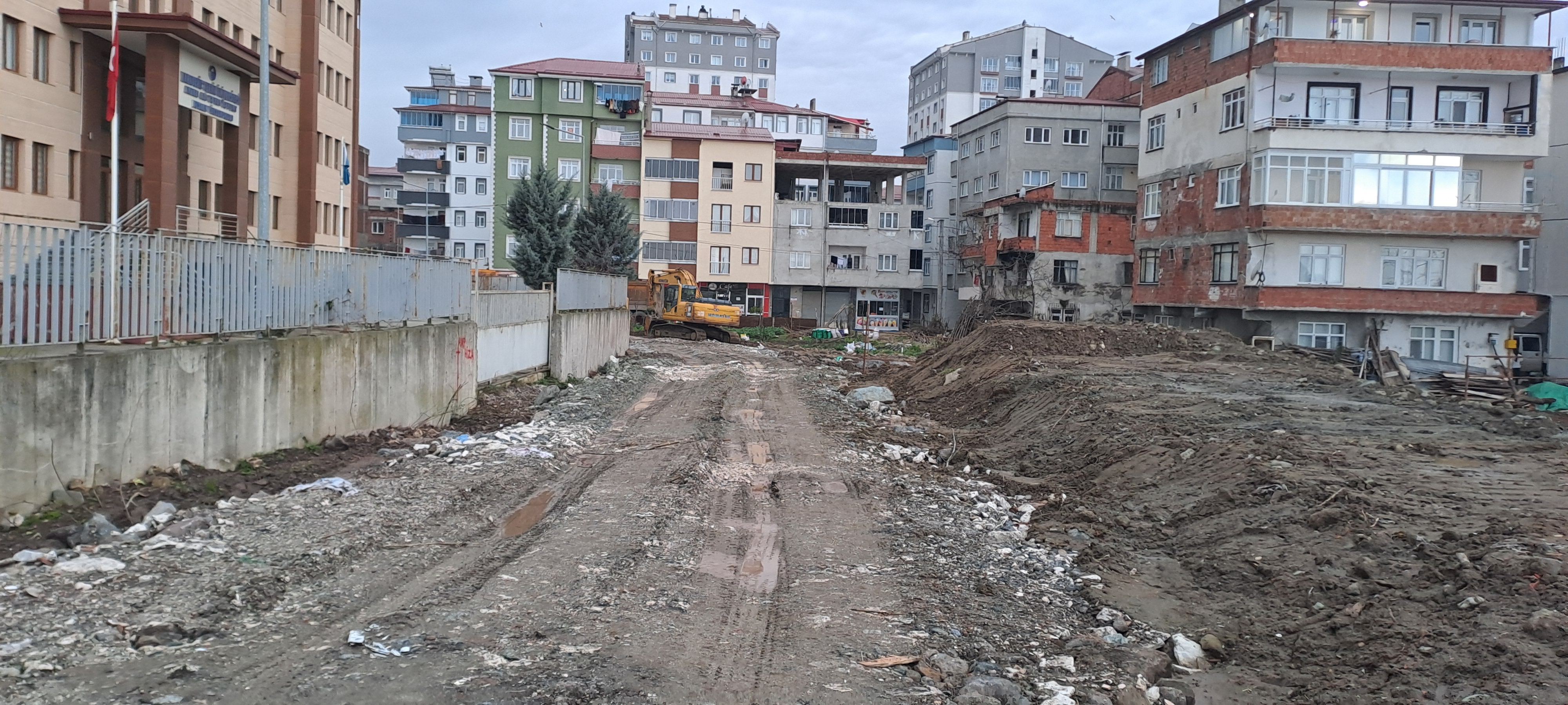 Araklı Karadeniz Sahil Yoluyla Bulaşabilecek mi? Yeni Giriş-Çıkış için Fırsat!