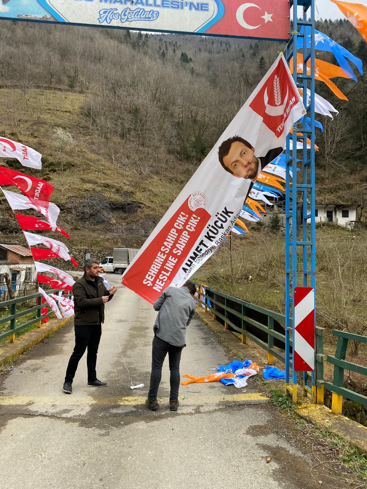 Araklı'da Siyaset Böyle olmalı "Örnek Davranış"