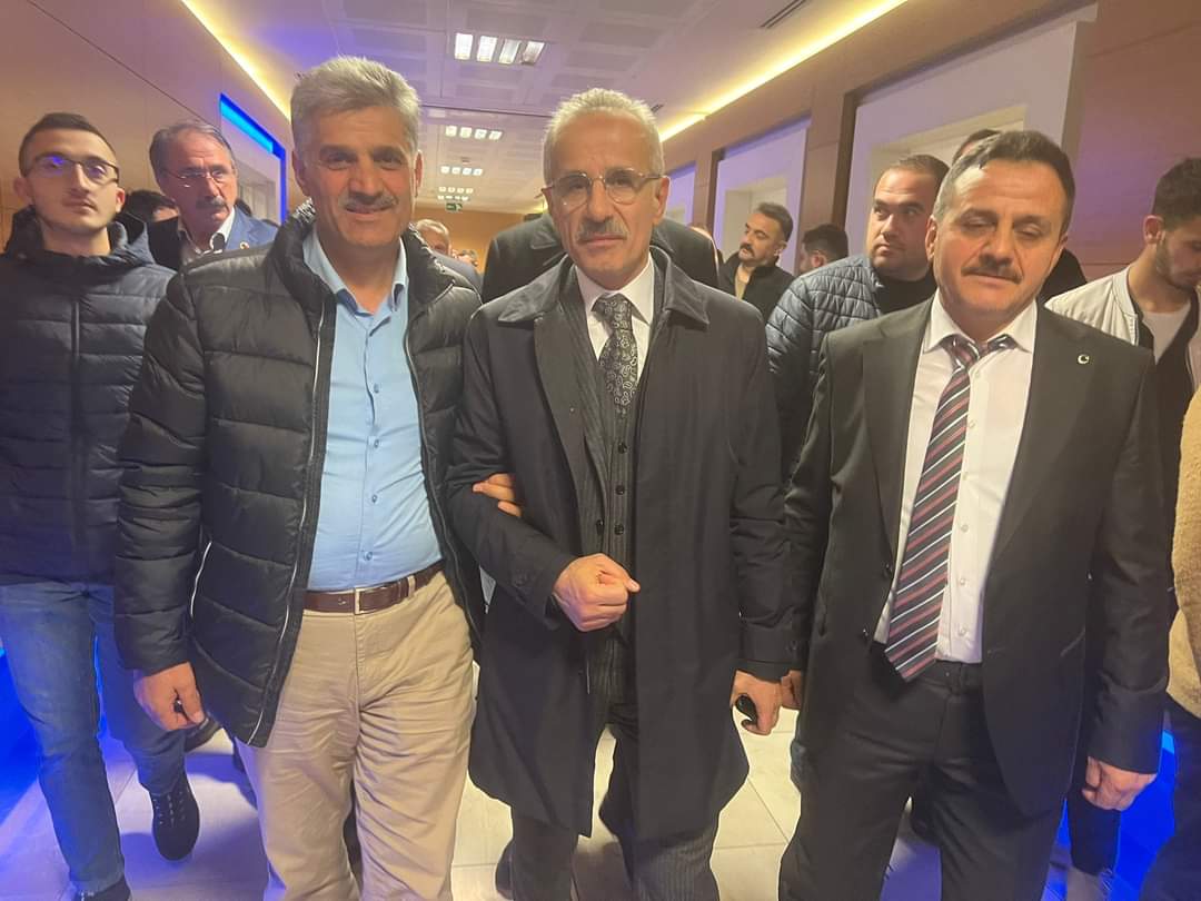 Coşkun Çebi ve Muhtar Mustafa Demiray hızlı başladı