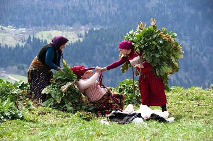 Karadeniz ve Dünya'da kadınlar ancak bu kadar güzel anlatılabilirdi